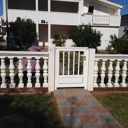 Anda Near Queen Apartment Privlaka (Zadar)