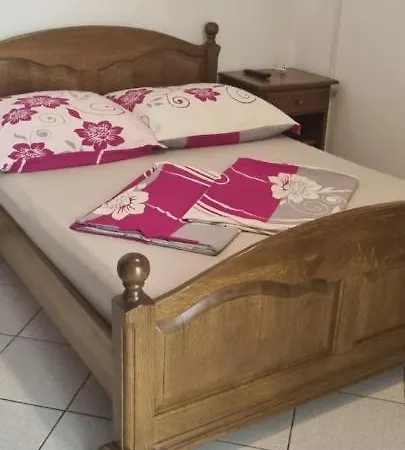 Apartment Anda Near Queen Privlaka (Zadar)