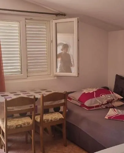 Appartement Anda Near Queen *